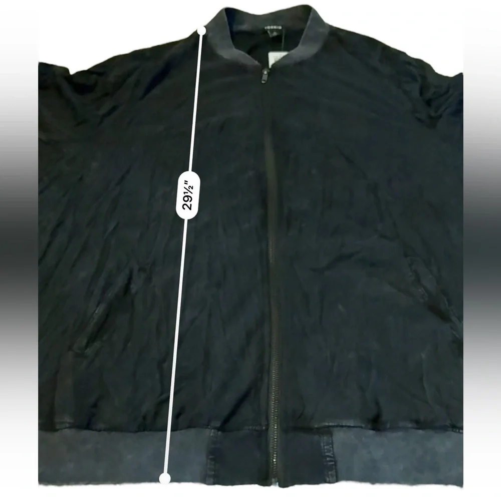 Torrid NWT Chills Bomber Jacket‎ Women’s Size 4X Black Wash Long Sleeve Full Zip